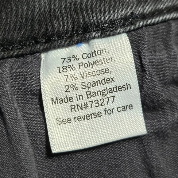 Nine West High Waist Slim Straight Sculpting Jeans, Black Wash, Stretch, EUC! - Picture 10 of 10